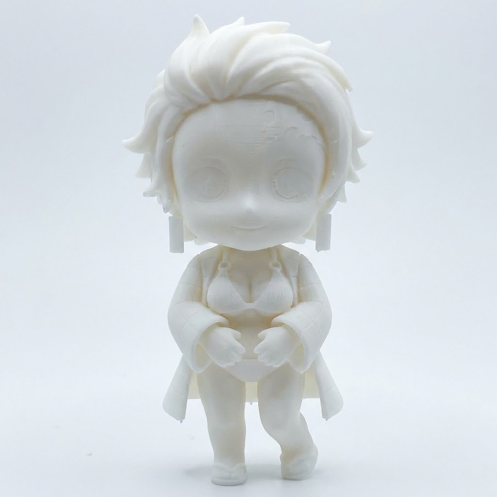 Chibi-Kunstfigur „Mika Karo-Mantel“ – 3D-Memories 3D-Print nach deiner Vorlage